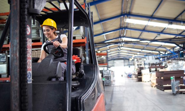 Manejo de Montacargas (NOM-006-STPS-2023)[SM25]